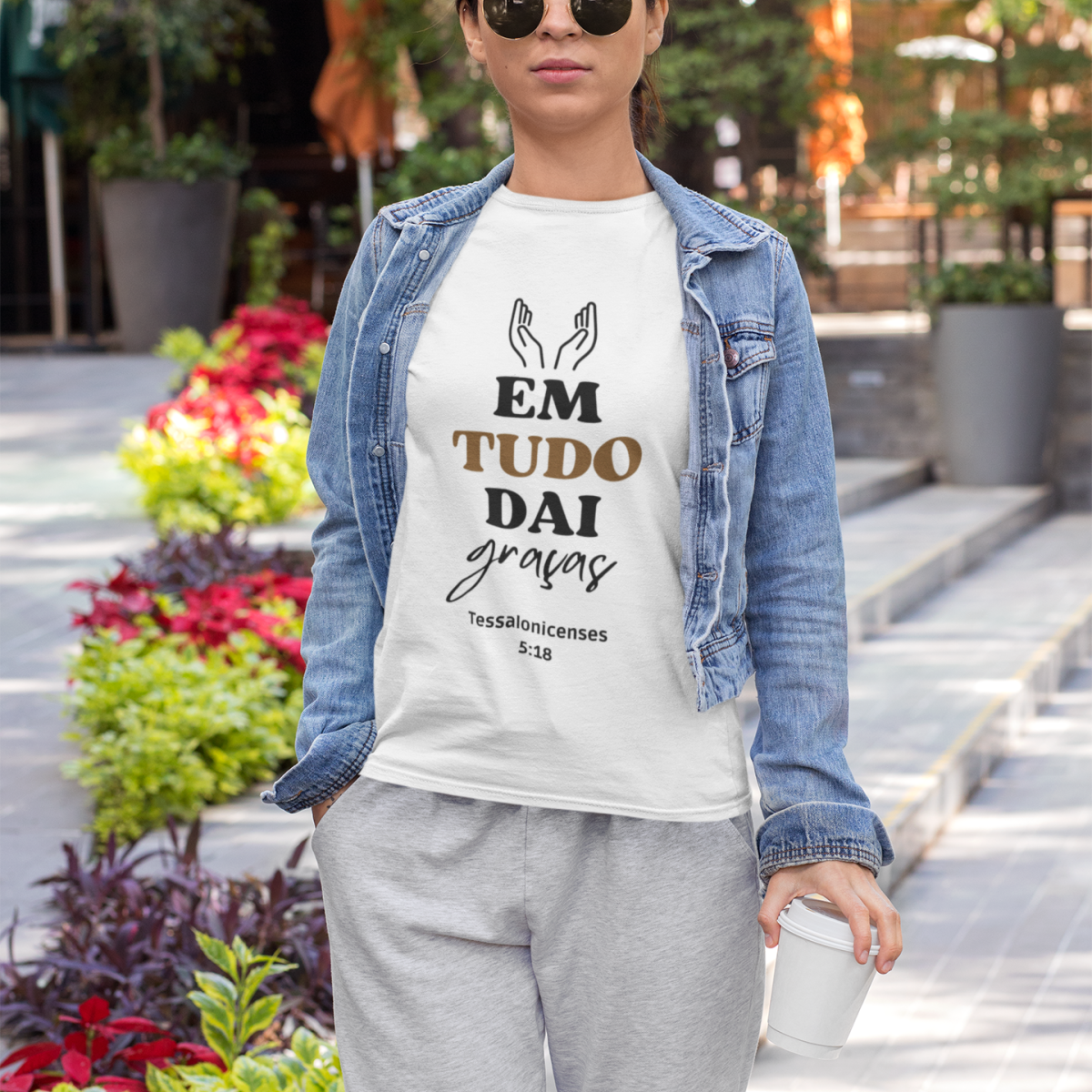 Camisa em Tudo Dai Graças