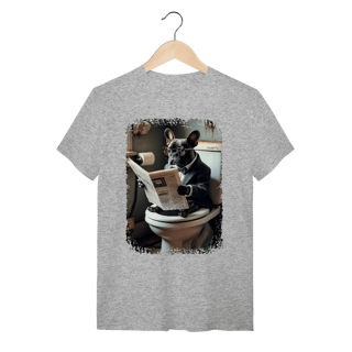 Camiseta Bulldog Francês no Trono Lendo Jornal
