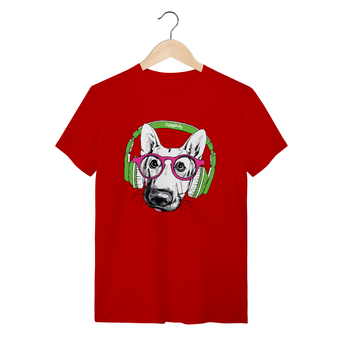 Camiseta Pastor Alemão de Óculos e Fone de Ouvido