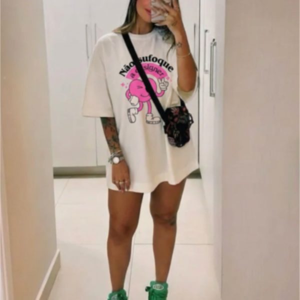 Camiseta Não sufoque a designer