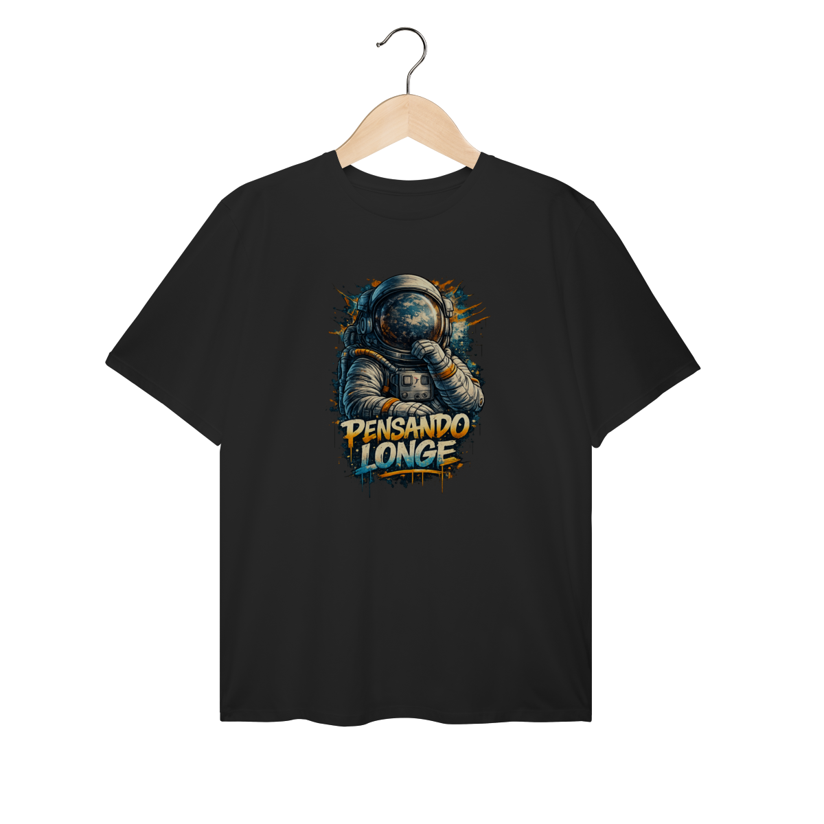 Camiseta Plus Size Astronauta Modelo 1 - Pensando Longe
