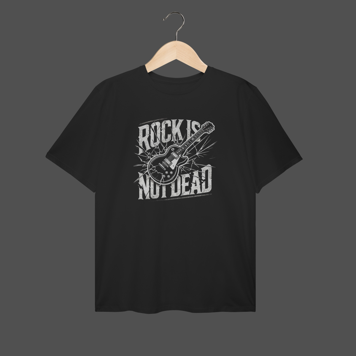 Camiseta Plus Size | Rock Is Not Dead