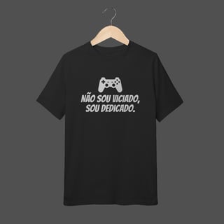 Camiseta Infantil (10 a 14) | Não sou viciado, sou dedicado.