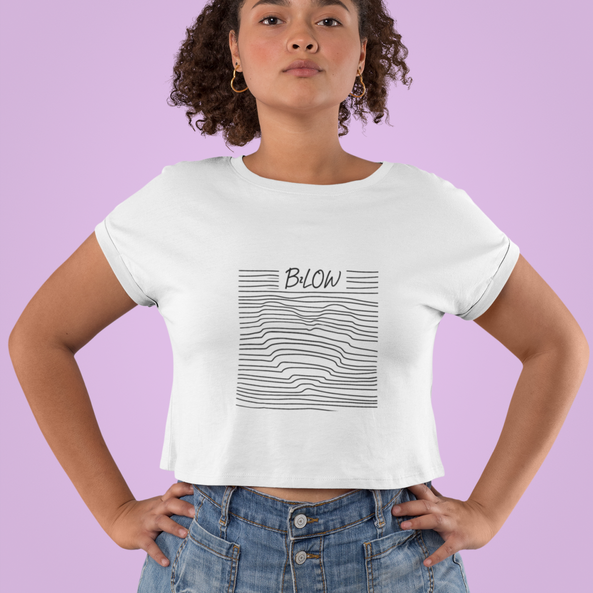 Cropped B2LOW Em Linhas