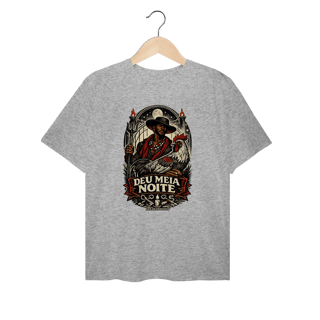 Camiseta Plus Size - Deu Meia Noite