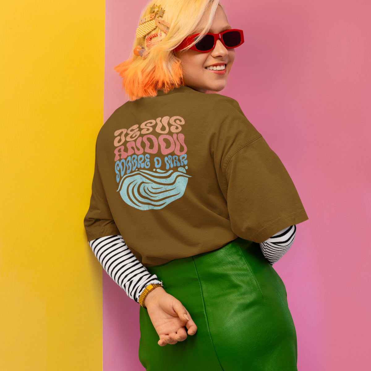 Camiseta Oversized Lisa+Marca Branca/Frente e Costa