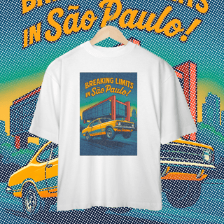 Camiseta Oversized - Breaking Limits in São Paulo - STT006