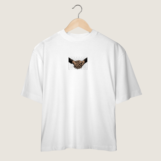 OVERSIZED O MUNDO NÃO MUDA