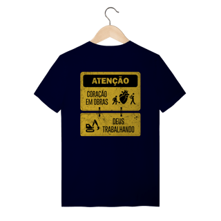 Camiseta Quality - Coração em Obras