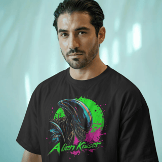 Camiseta - Alien Kisser (T-Shirt)