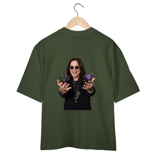 Ozzy segurando morcegos - oversised