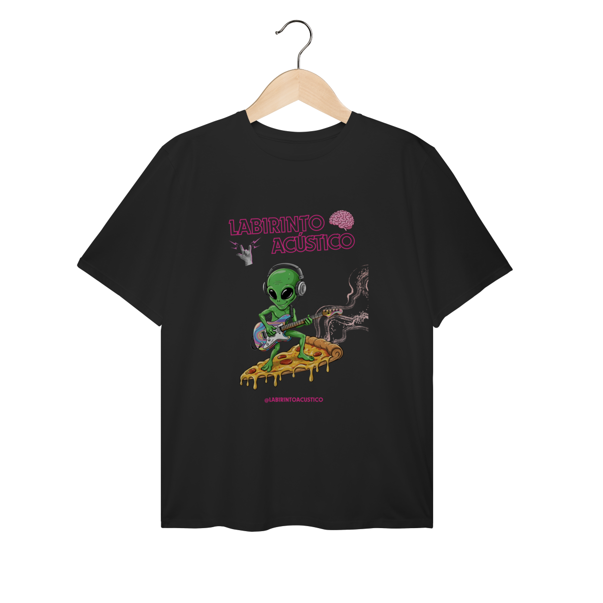 Nome do produto: Camiseta Dimensional Plus - Alien Surf Edition