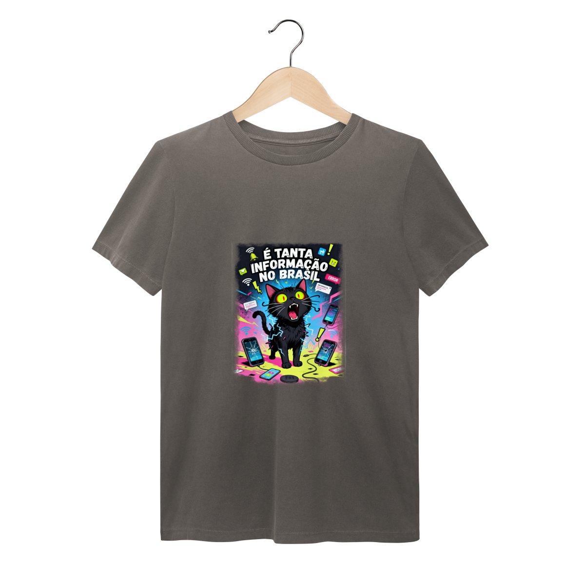 Camiseta É Tanta Informação no Brasil - Gato Preto Surtado Meme