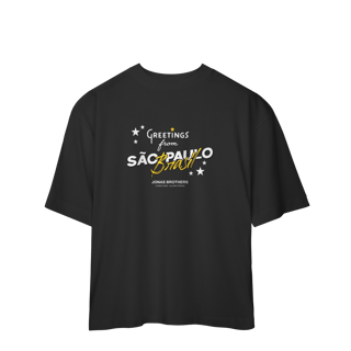 CAMISA OVERSIZED - GREETINGS FROM BRASIL | JONAS BROTHERS