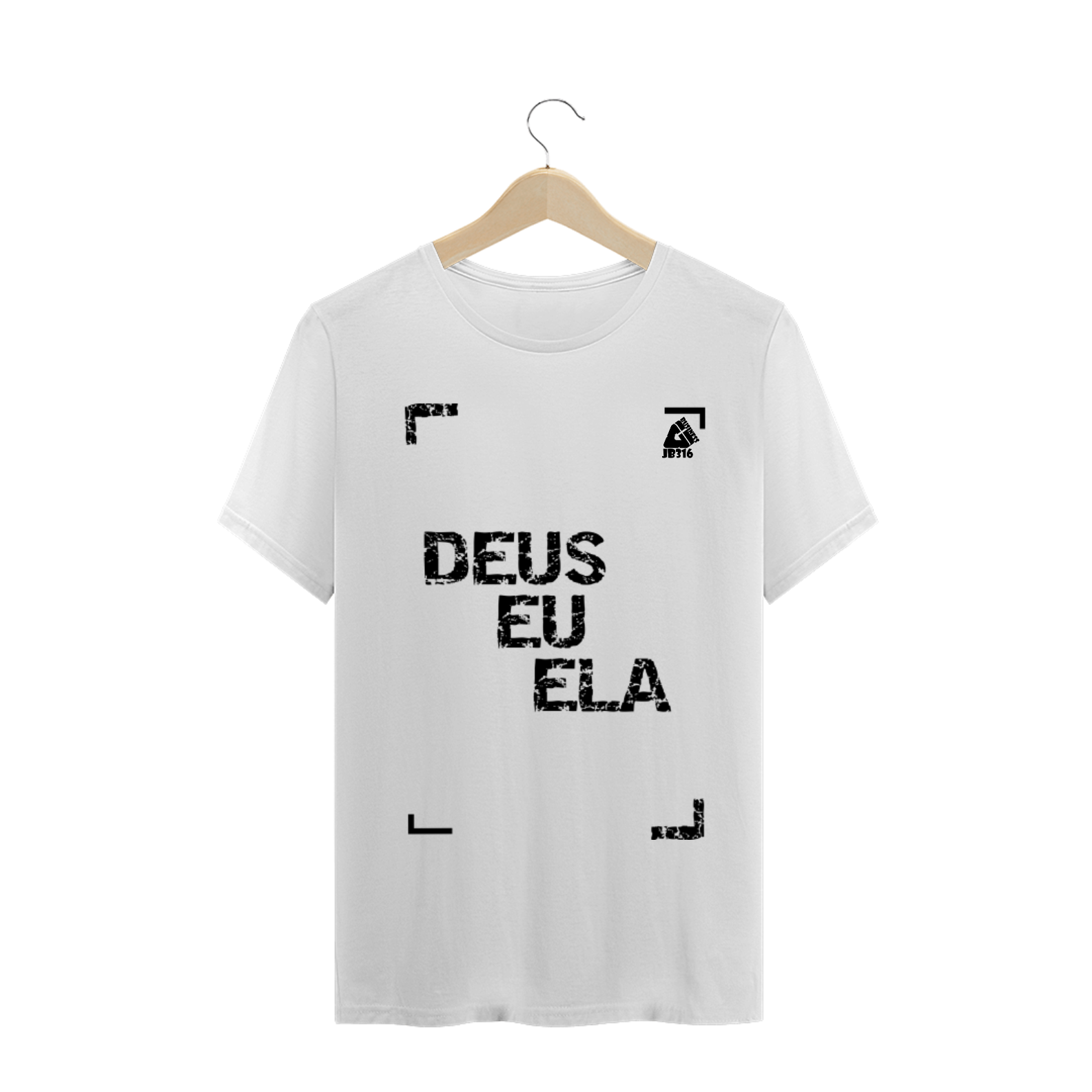Nome do produto: CAMISETA MASCULINA QUALITY DEUS EU ELA