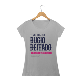 Camiseta bugio deitado