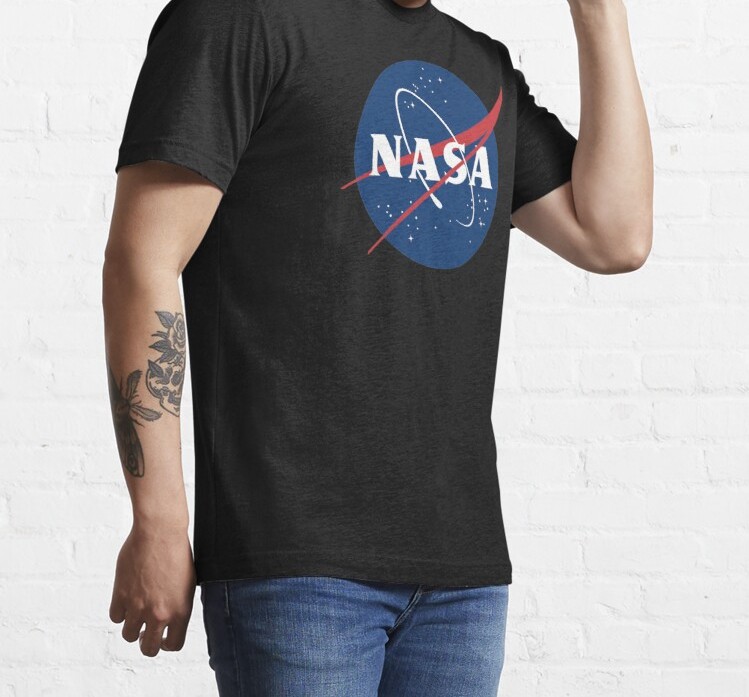 Nome do produto: Camisa Nasa Padrão
