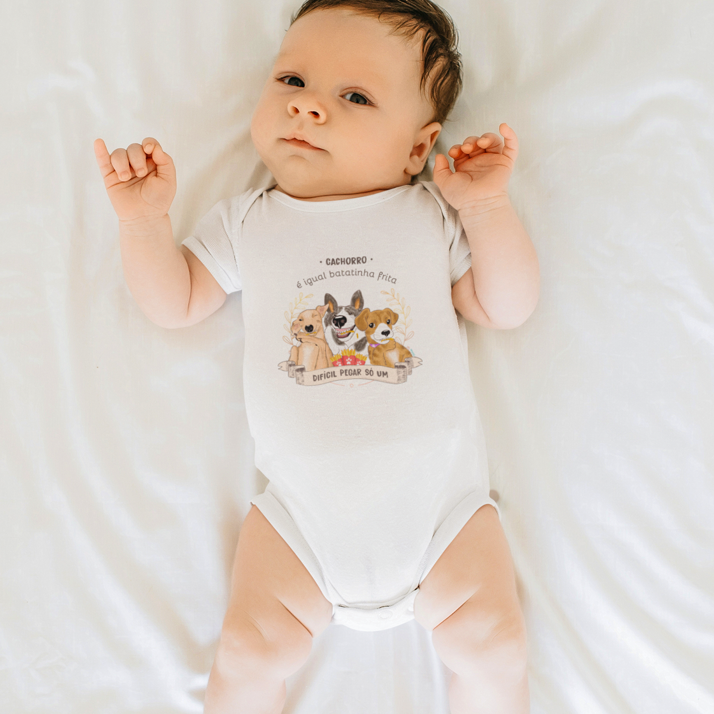 Nome do produto: Body Bebê Cachorro é Igual Fritas Branco