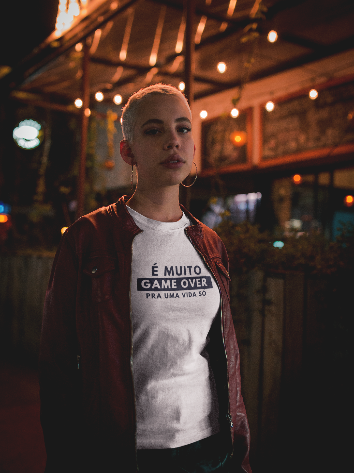 Camiseta Feminina Buteco - É muito game over para uma vida