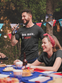 Camiseta Masculina Buteco - Deu mole, é vapo!