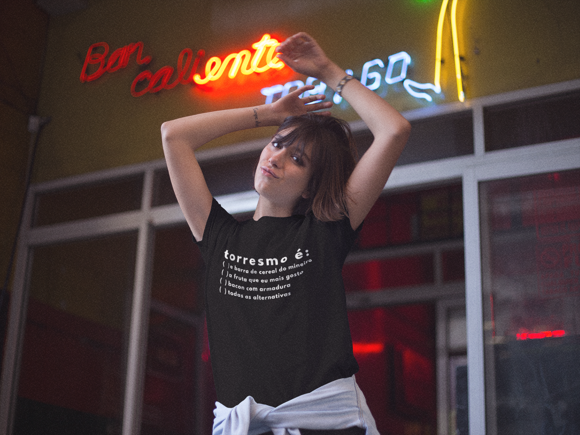 Camiseta Feminina Buteco - Torresmo é: