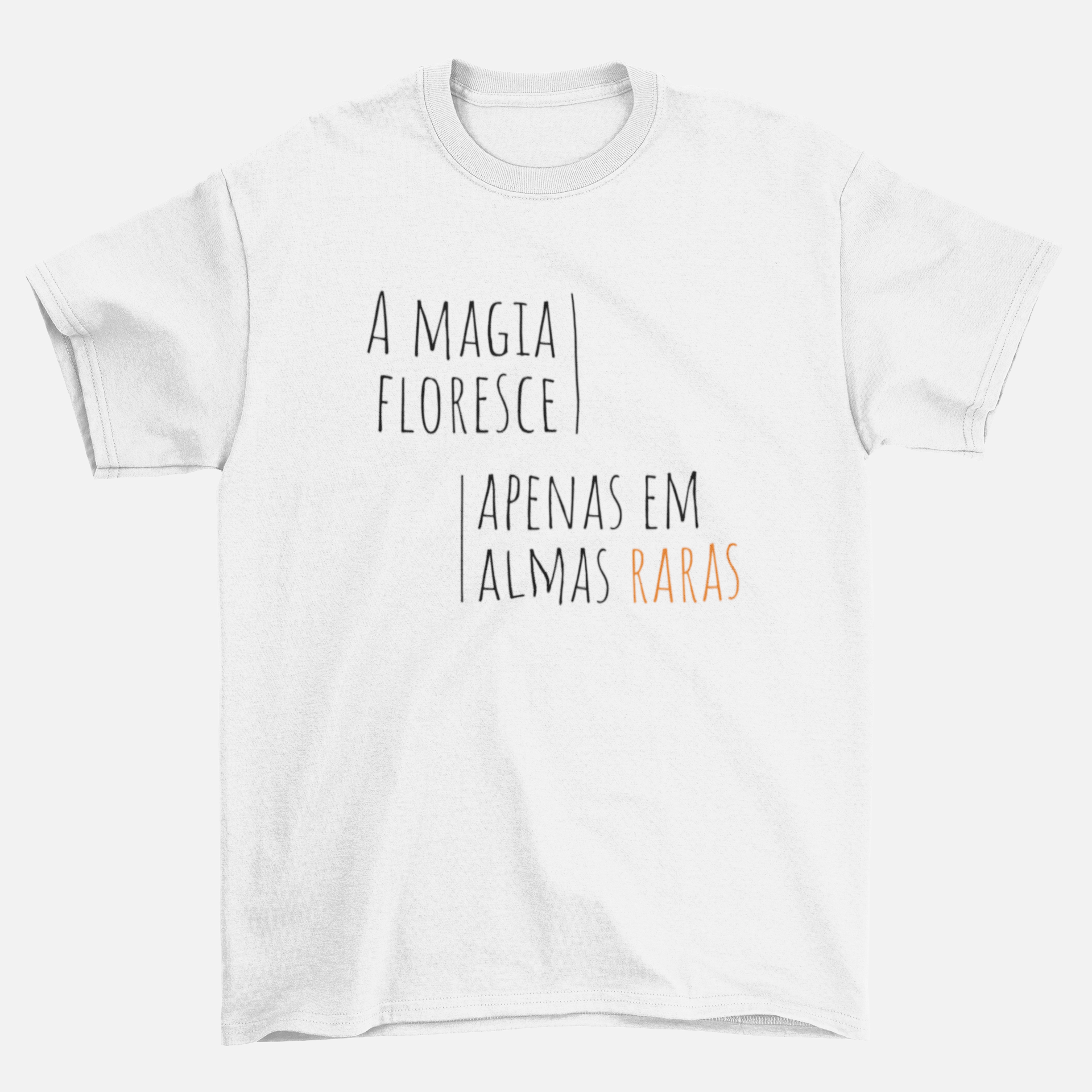 Nome do produto: A magia floresce apenas em almas raras  - (Plus size)