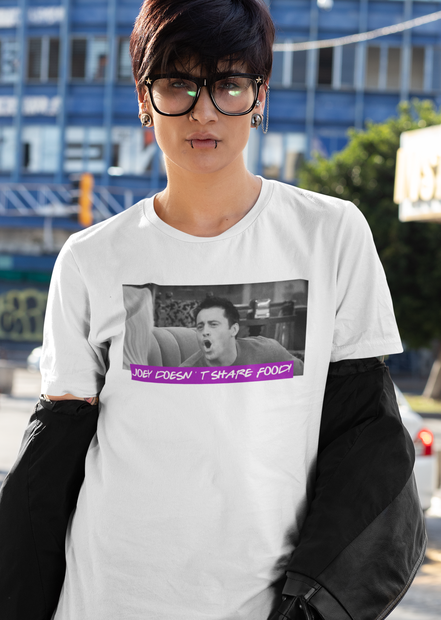 Nome do produto: Camisa Branca Friends - Joey Doesn\'t Share Food