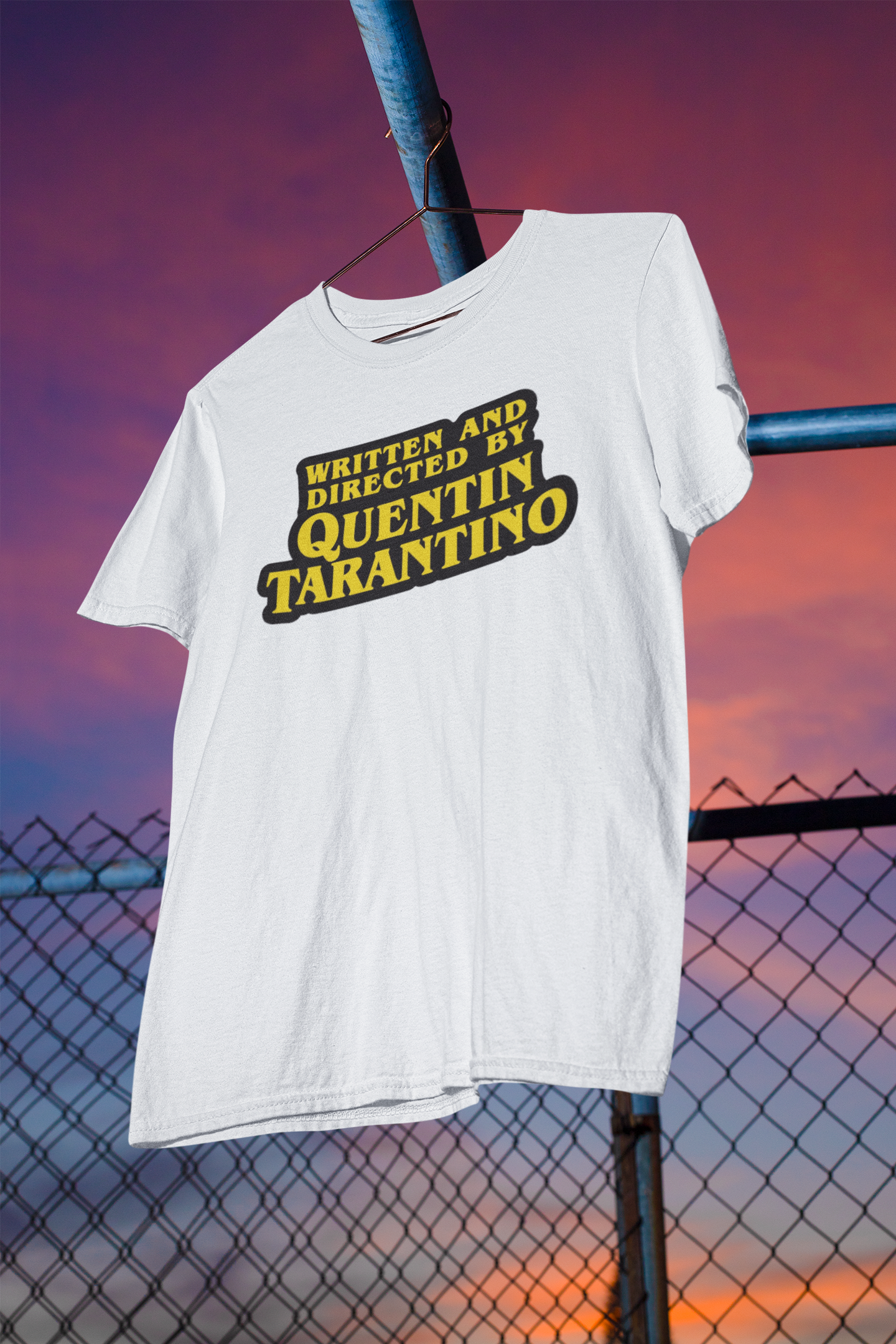 Nome do produto: Camisa Branca Written And Directed By Quentin Tarantino