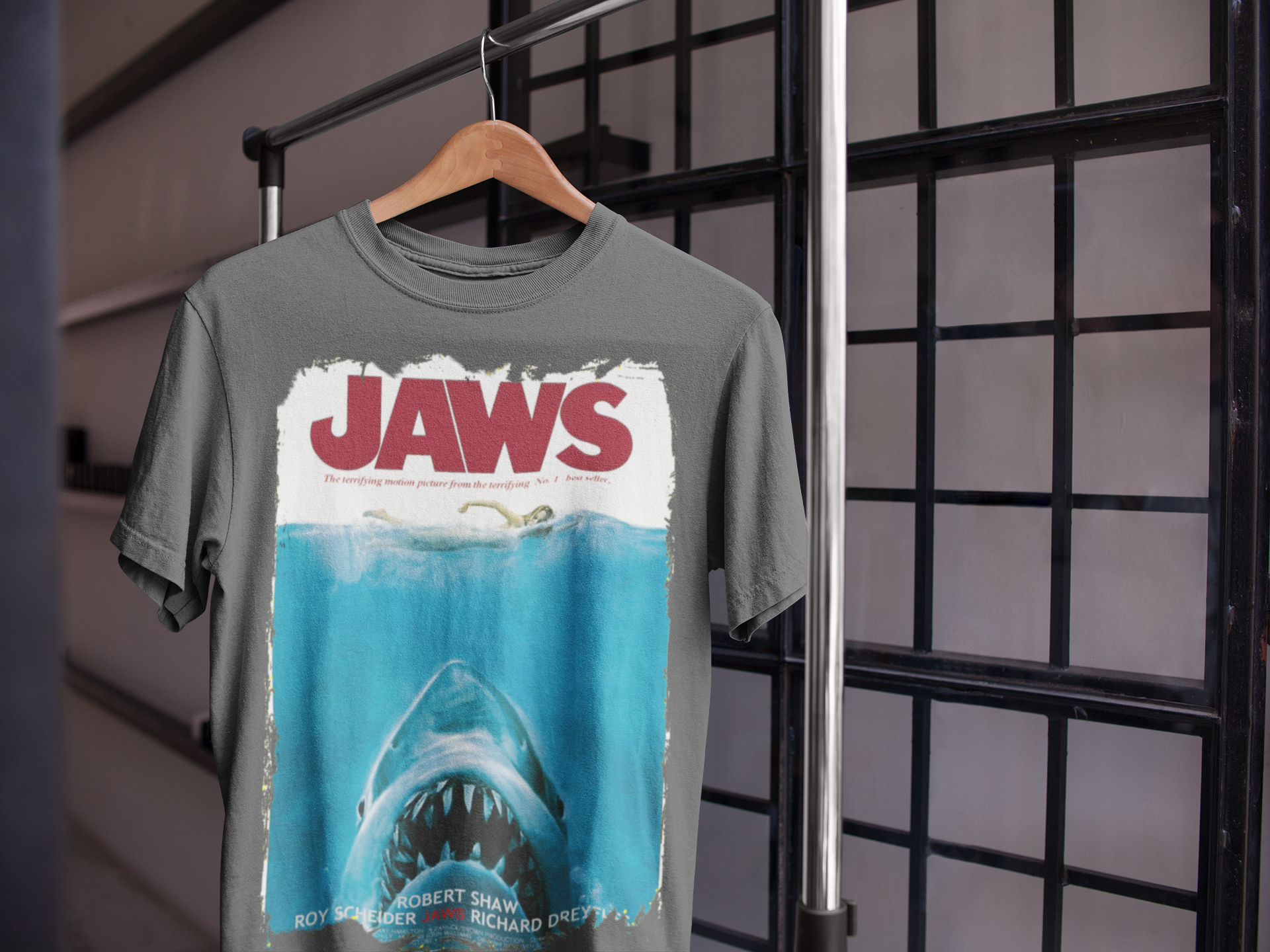 Nome do produto: Camisa ESTONADA Tubarão (Cores)