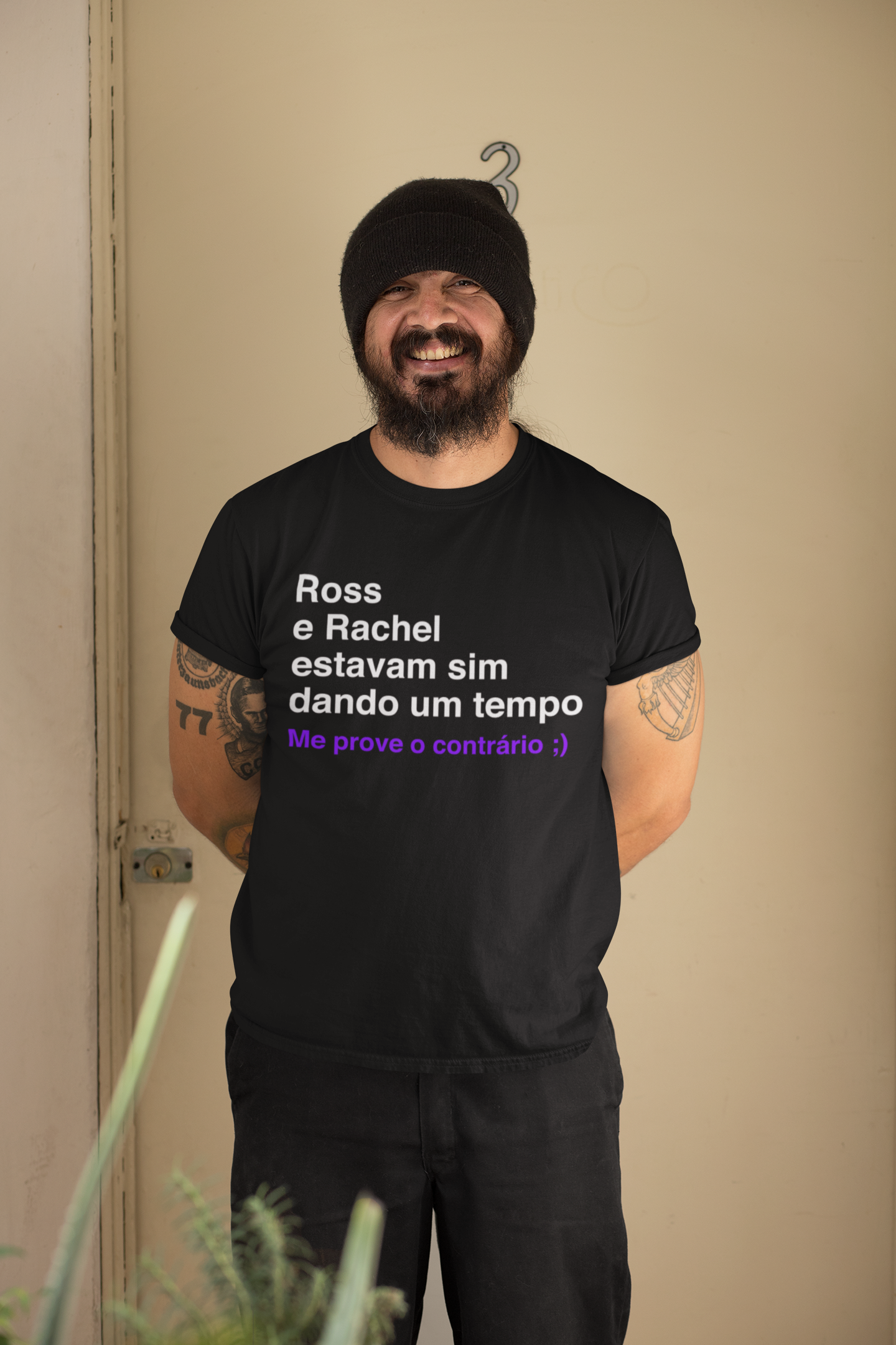 Nome do produto: Camisa Preta Friends Ross e Rachel