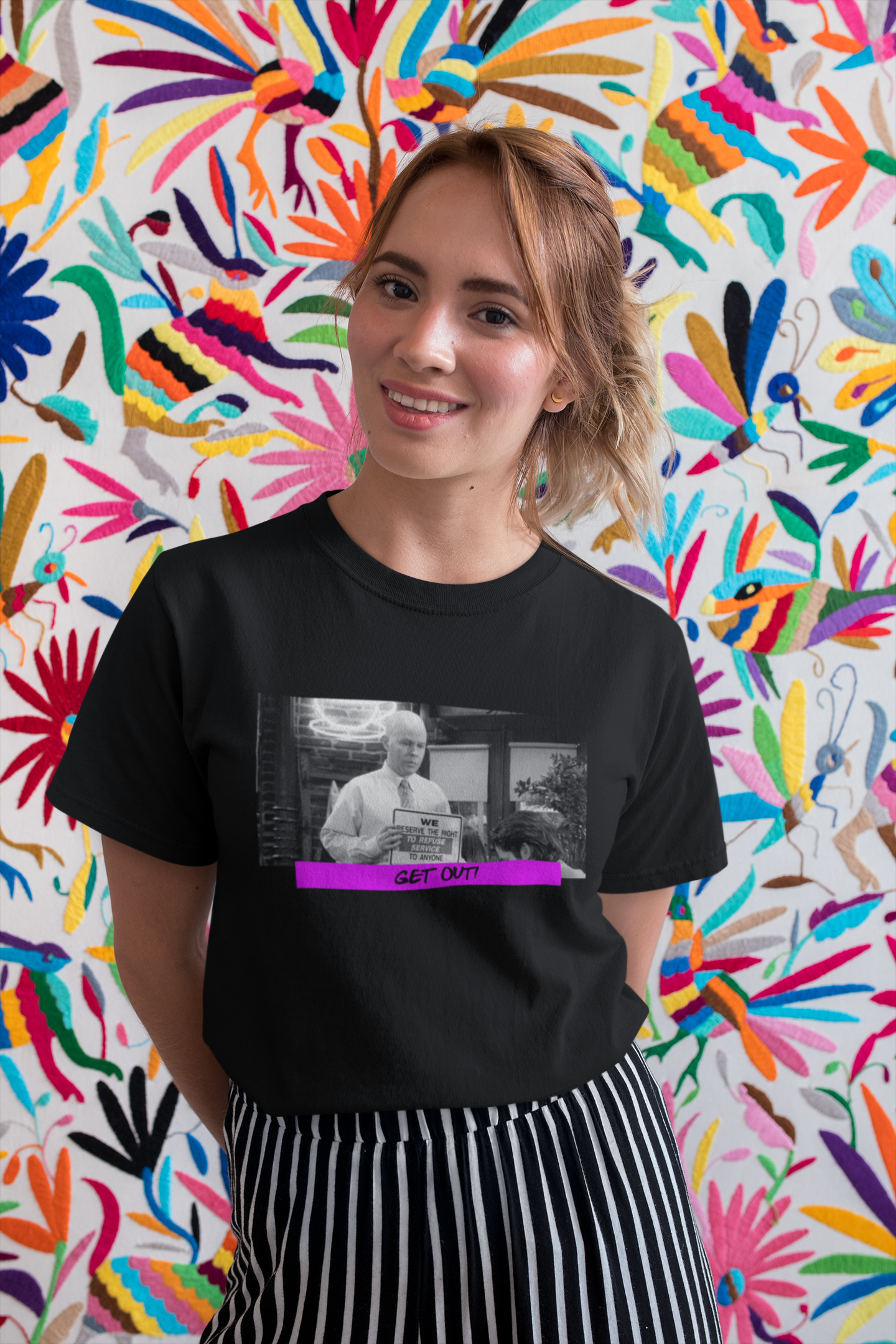 Nome do produto: Camisa Preta Friends - Gunther Get Out