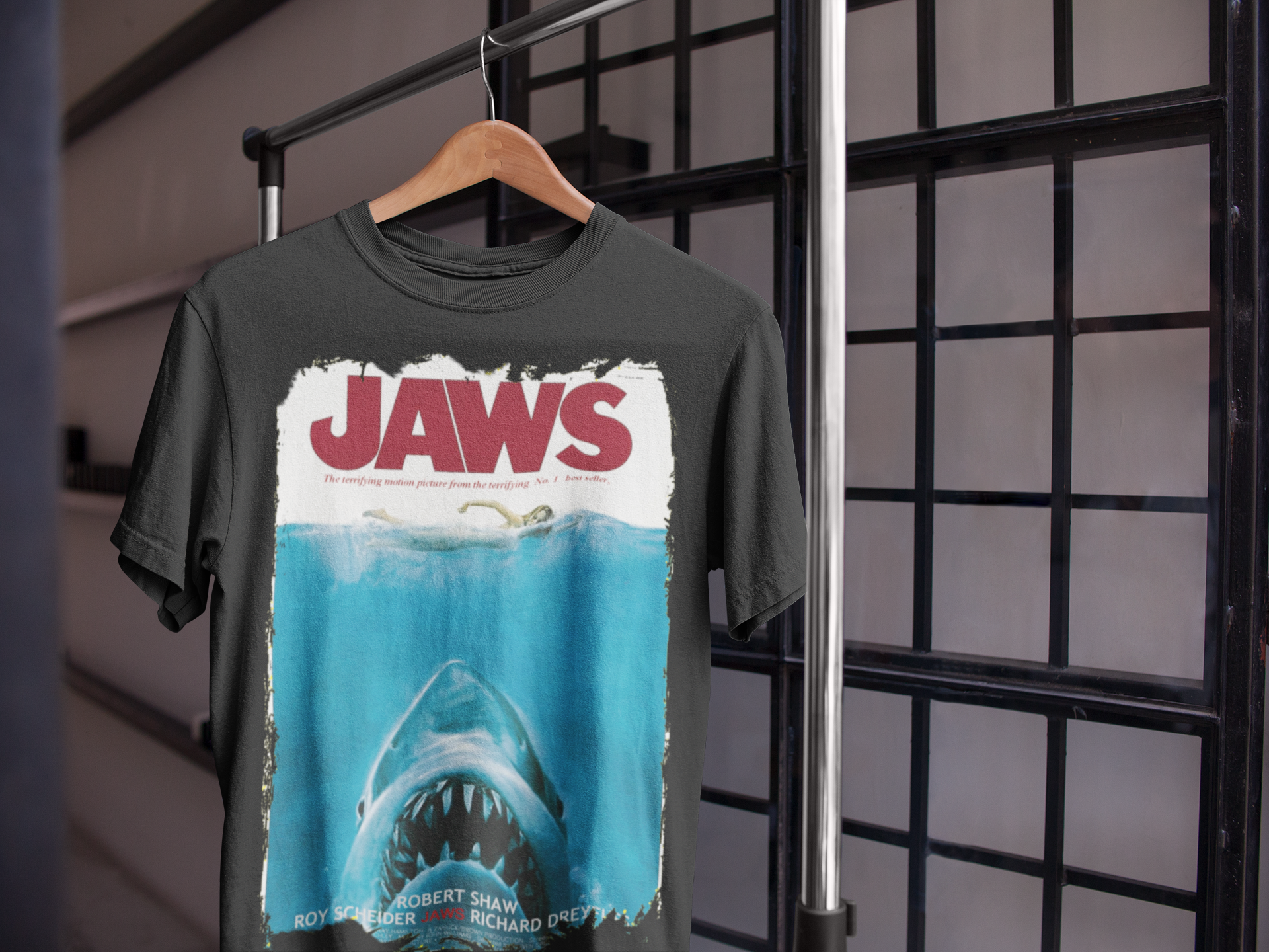 Nome do produto: Camisa Preta Tubarão