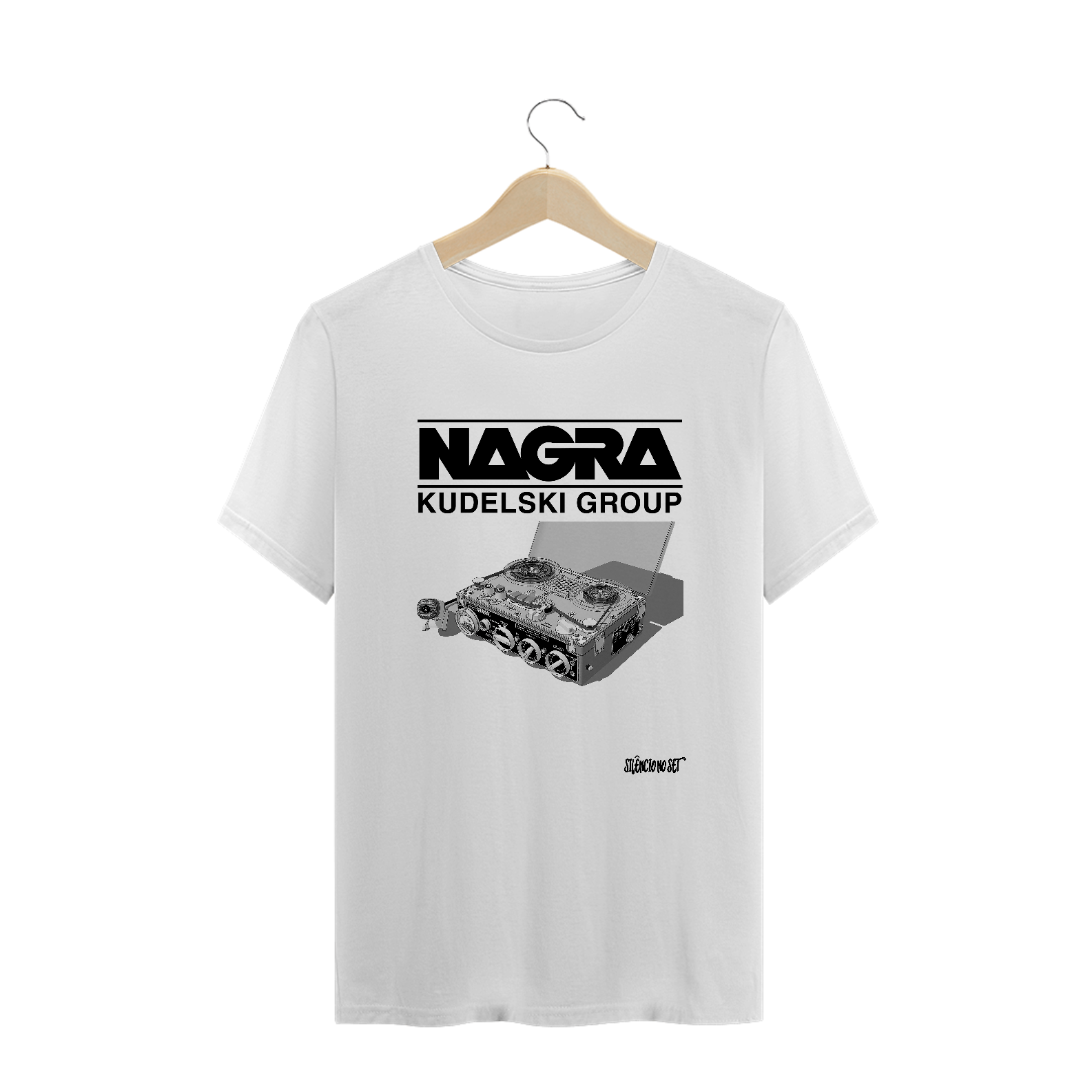 Nome do produto: Camiseta Plus Size Nagra | Branca