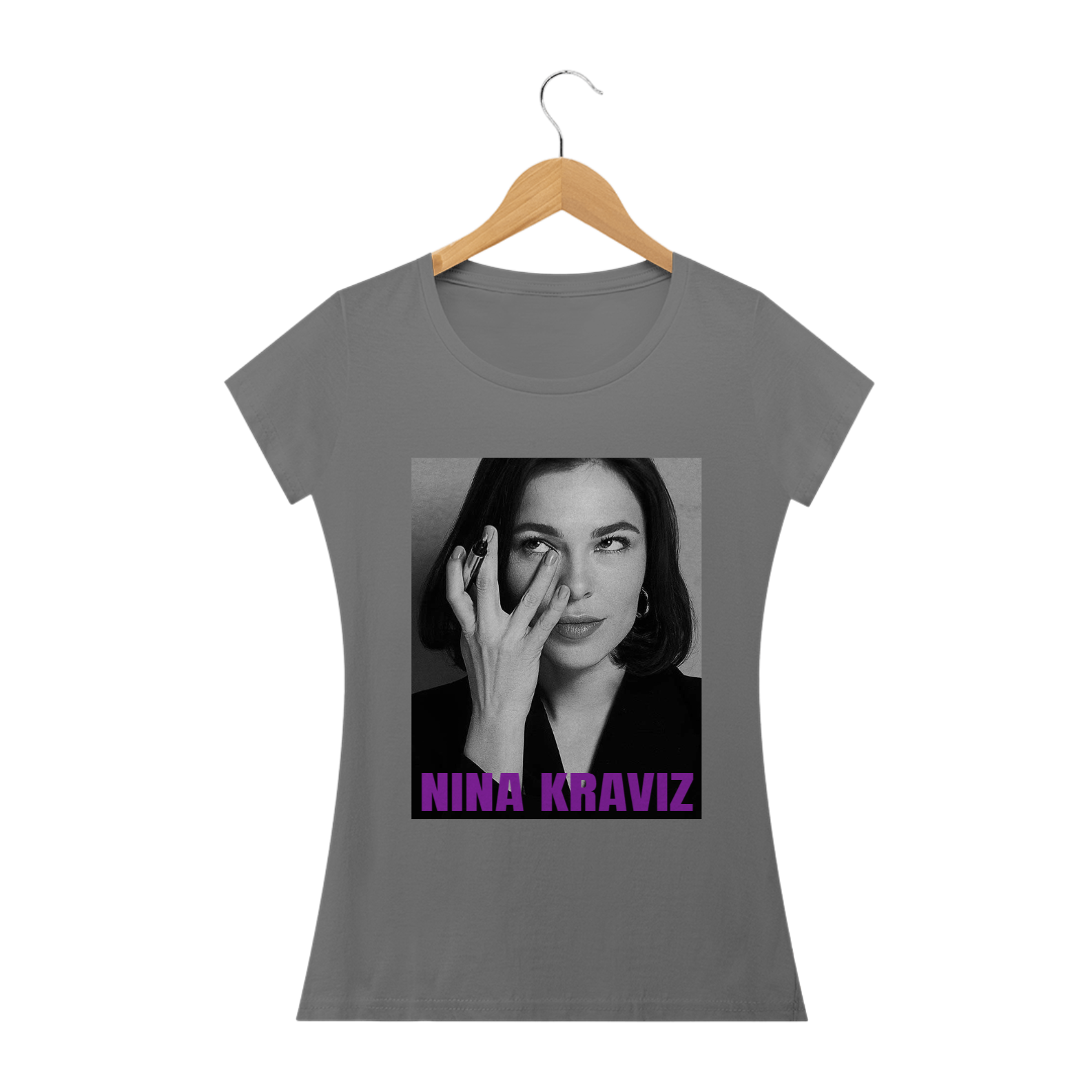 Nome do produto: Camiseta feminina Nina Kraviz