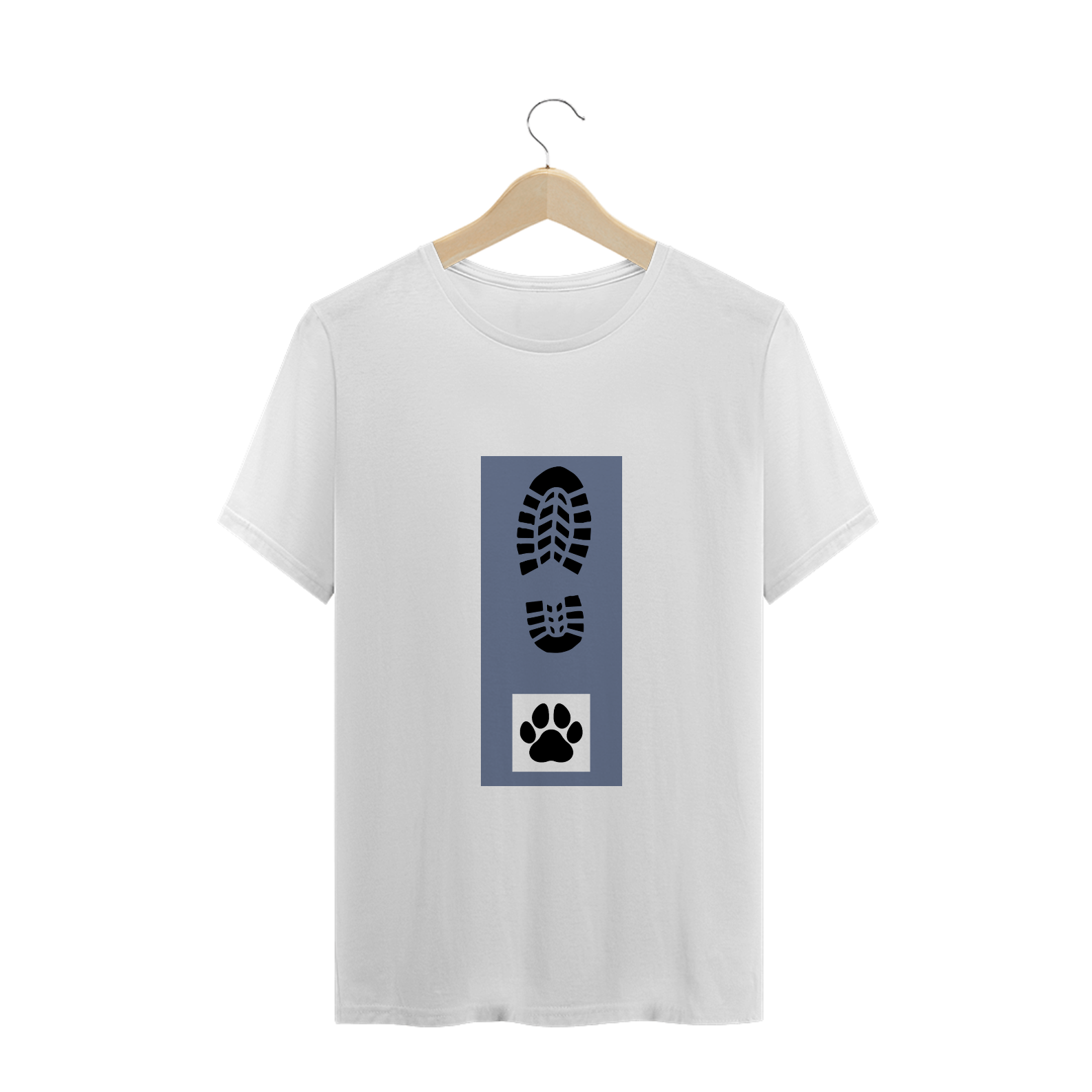 Nome do produto: T-Shirt  Pegada de bota e pata