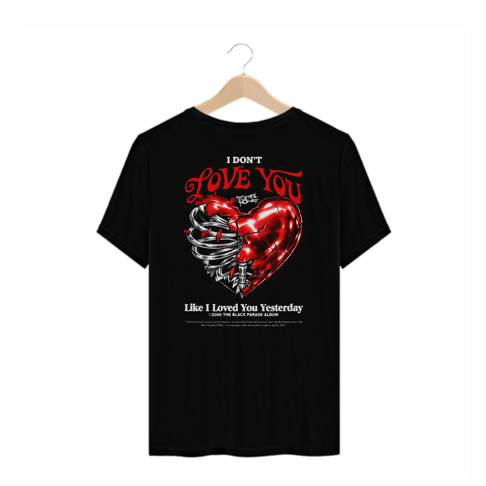 Camiseta Plus Size My Chemical Romance I Don't Love You (Estampa nas Costas, Preta)