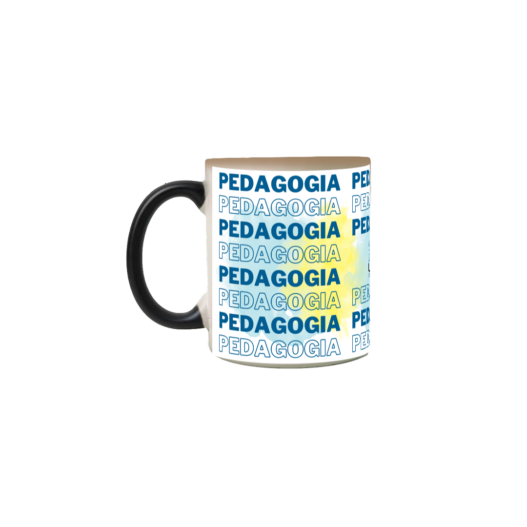Nome do produto: Caneca mágica [pedagogia] {branca} - estampado