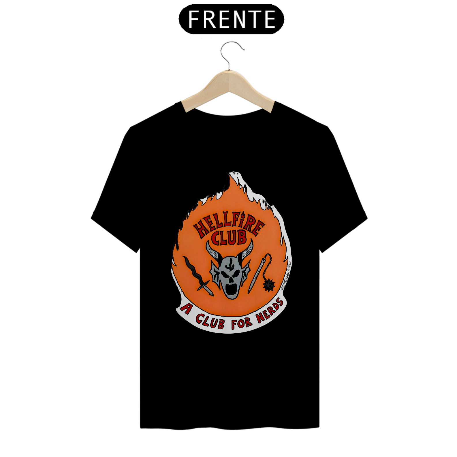Nome do produto: CAMISETA HELLFIRE CLUB NERD