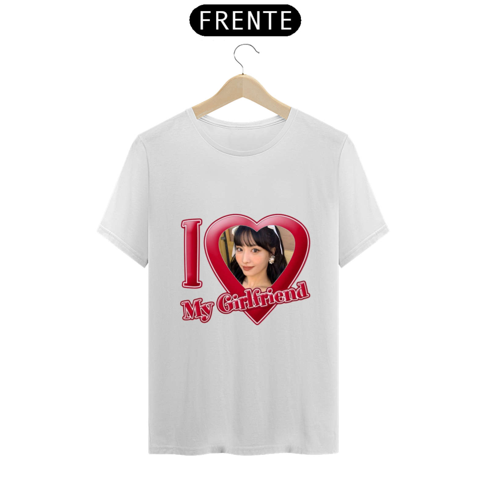 Nome do produto: Camiseta girlfriend MOMO