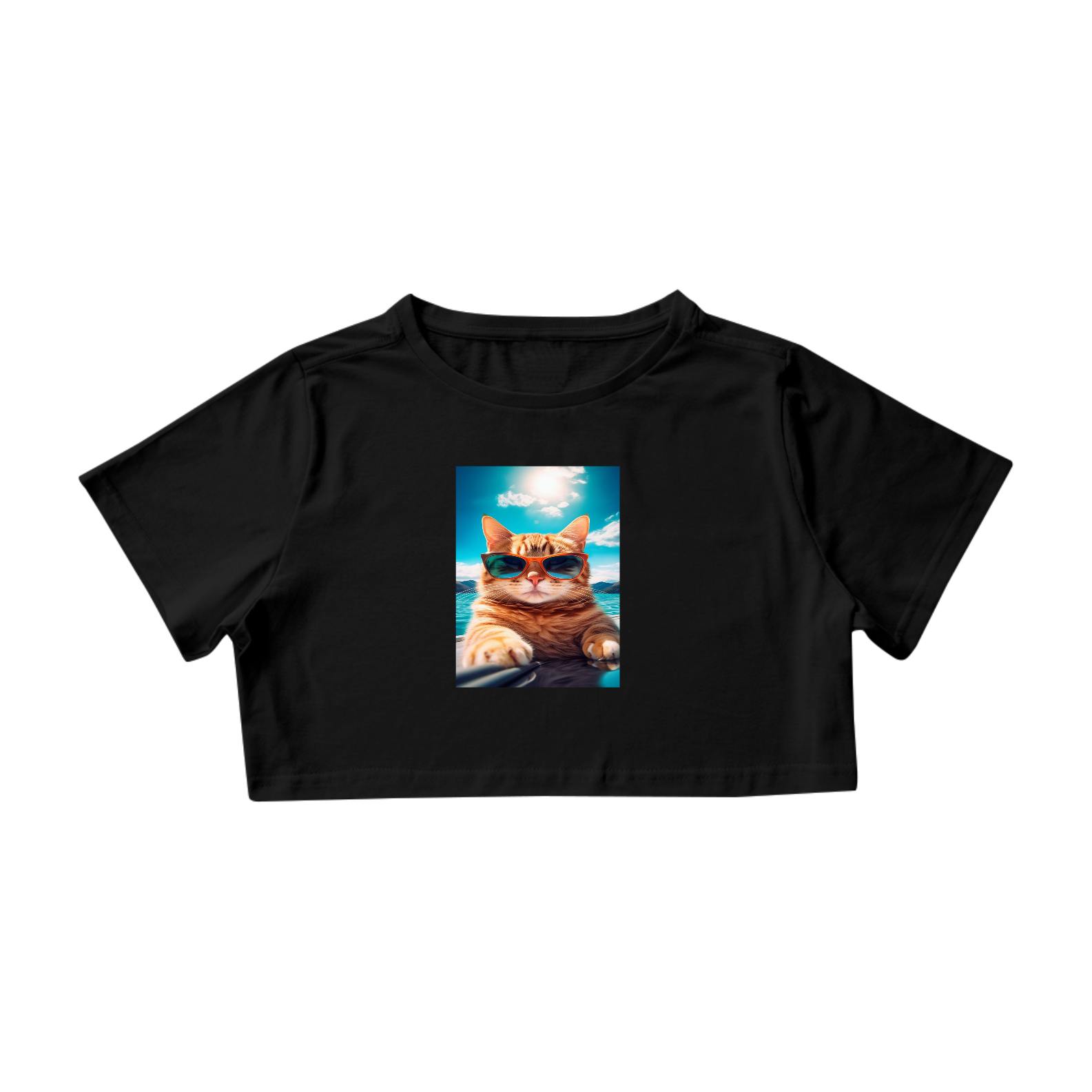 Nome do produto: Camiseta Cropped Gato com Óculos de Sol Tomando Sol