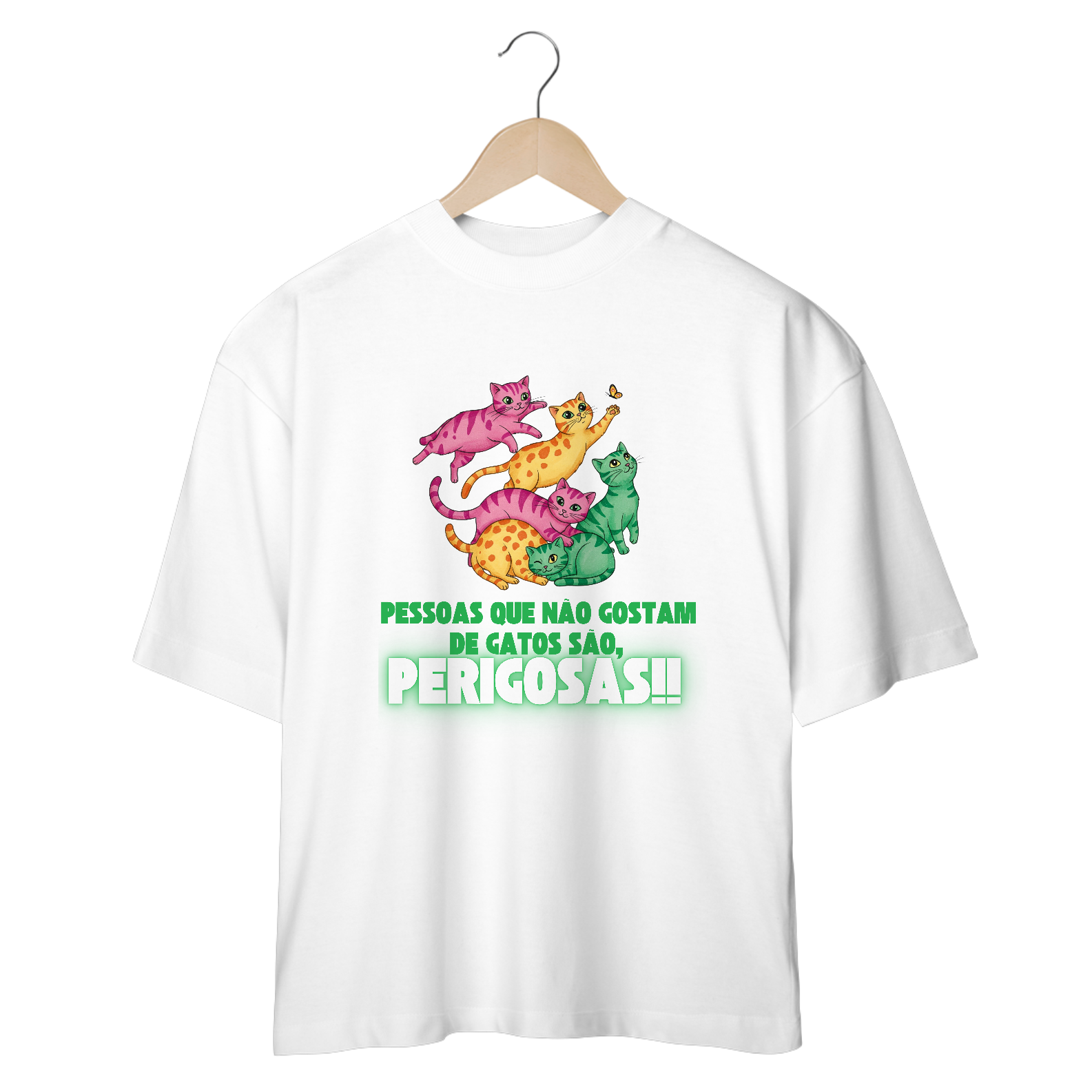 Nome do produto: CAMISETA OVERSIZED, CAT FRASES PESSOAS PERIGOSAS