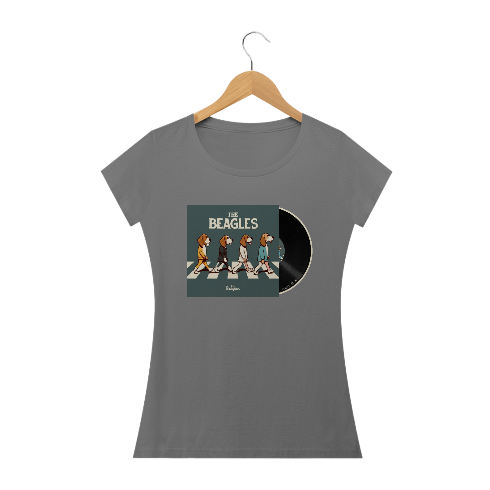 Nome do produto: CAMISETA BABY LONG ESTONADA DOG, THE BEAGLES CAPA DISCO 02