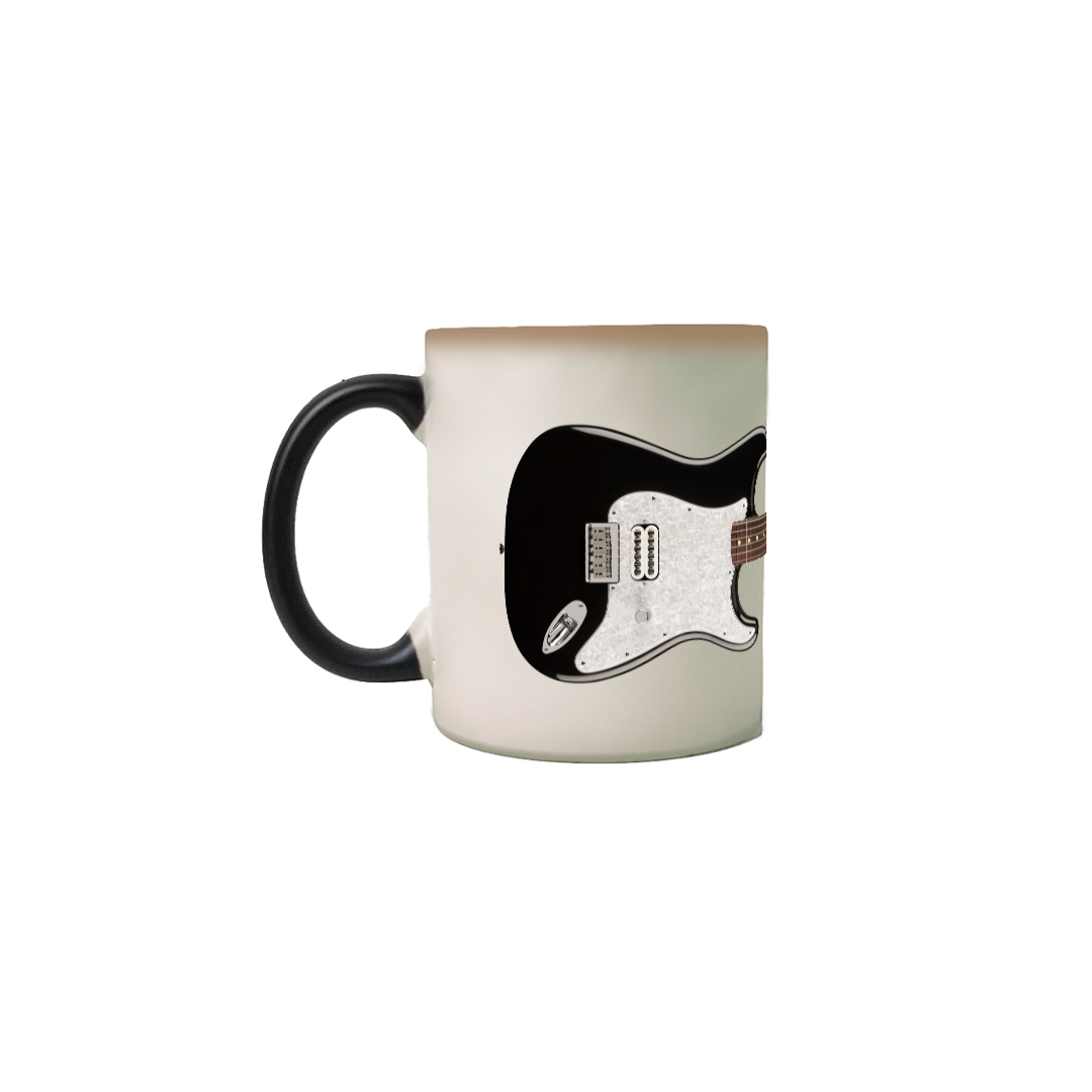 Nome do produto: Caneca Mágica - Guitarra Fender Tom DeLonge Signature Stratocaster