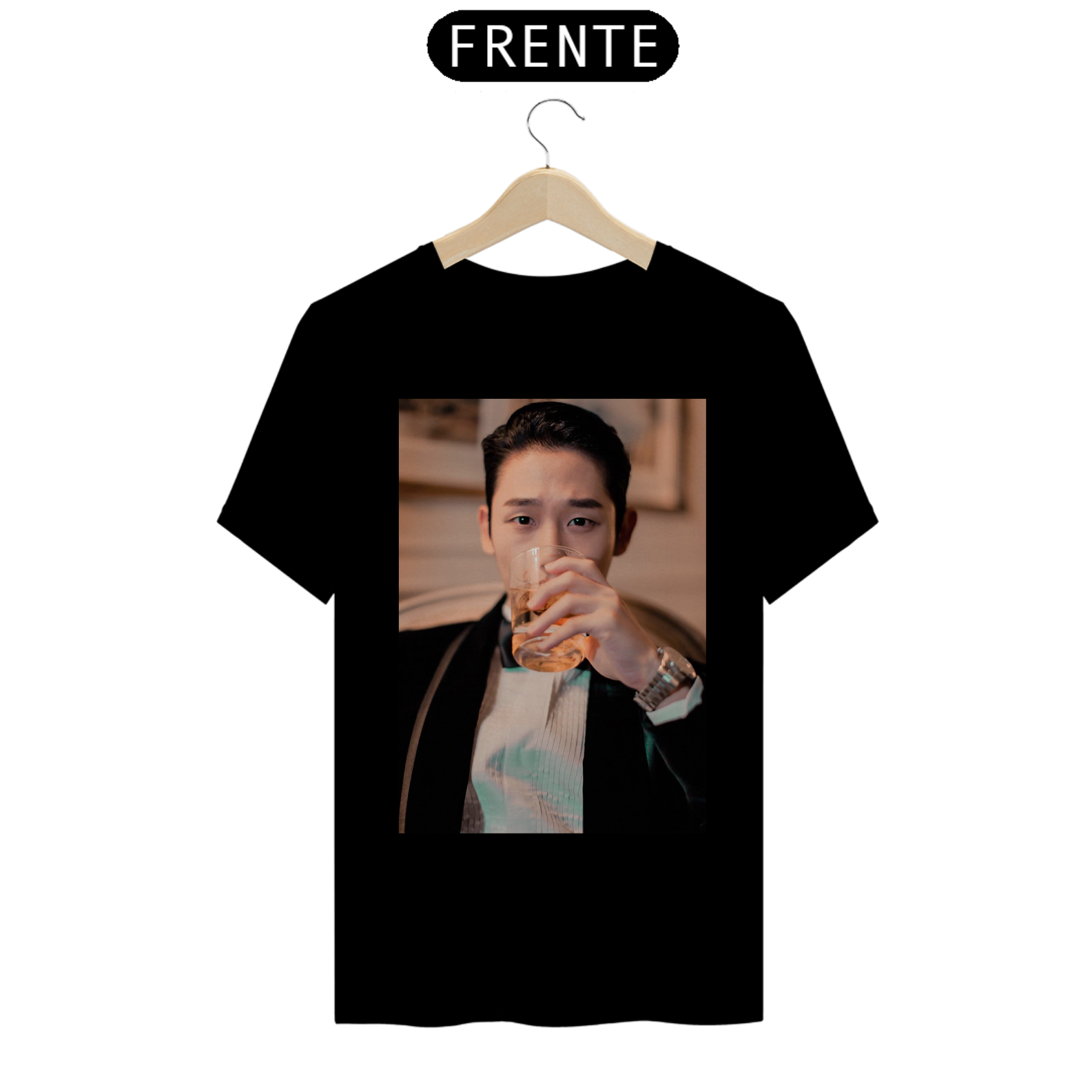 Nome do produto: T-shirt - Jung Hae In