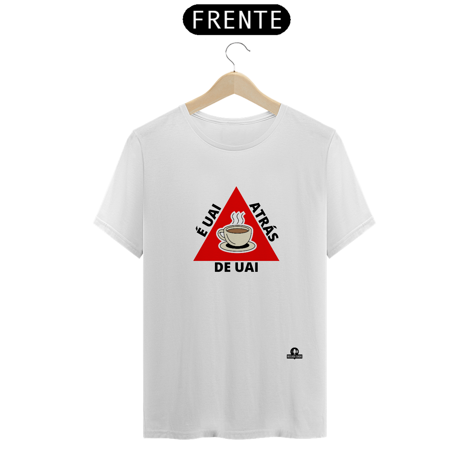 Nome do produto: Camiseta com estampa da bandeira de Minas Gerais e frase \