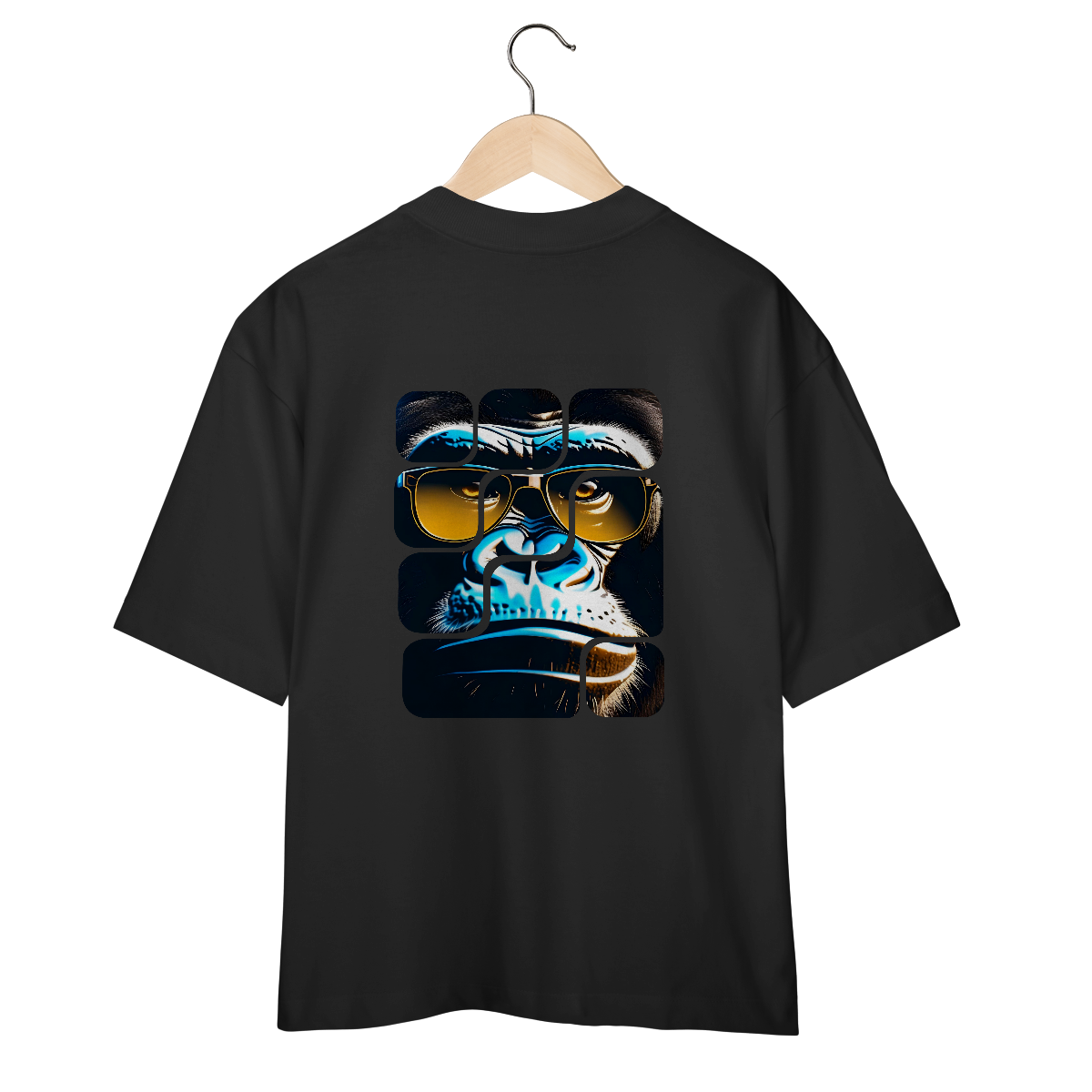 Nome do produto: Oversized Biggie - Logo Clara