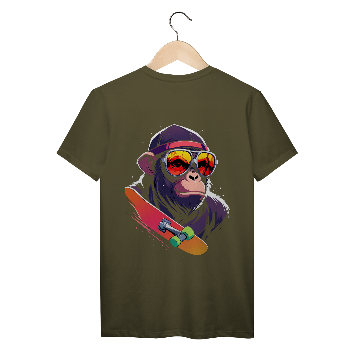 Nome do produto: Camiseta Skate - Logo Clara