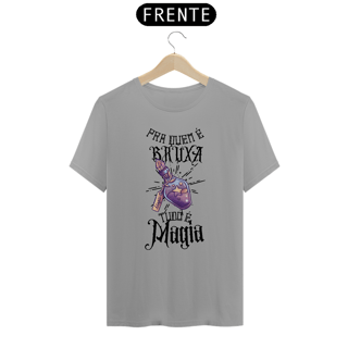 Camiseta - Bruxa Mágica - Letras escuras