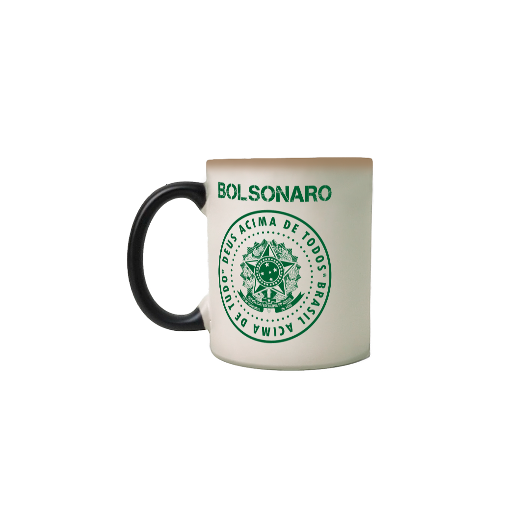 Nome do produto: Caneca Mágica Bolsonaro - Deus Acima de Todos 