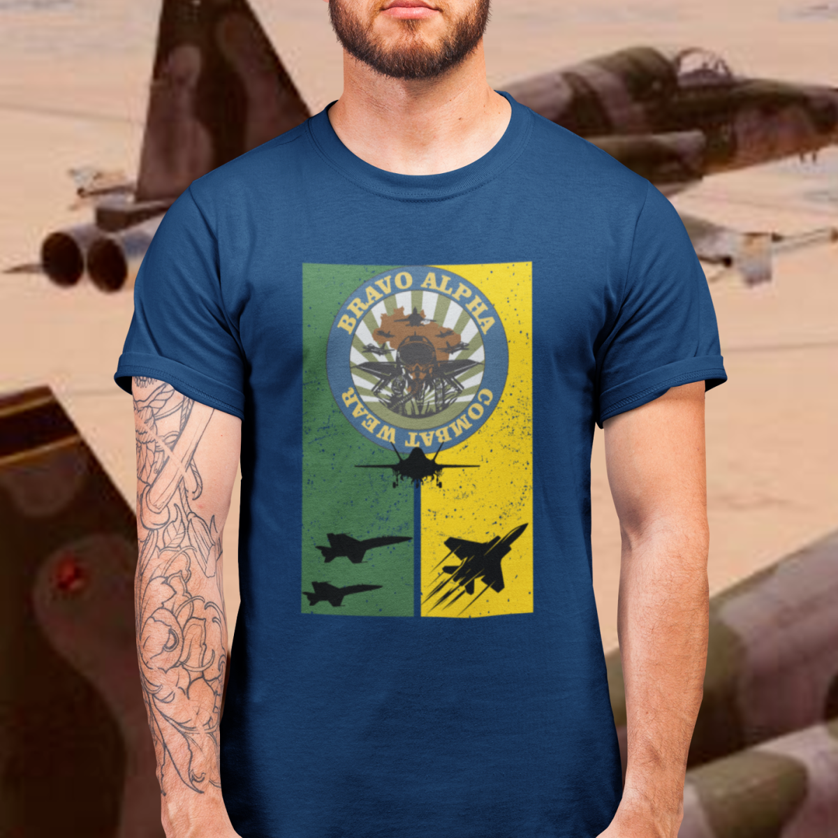Nome do produto: Camiseta Bravo Alpha Combat Wear | Estilo Militar e Aviação
